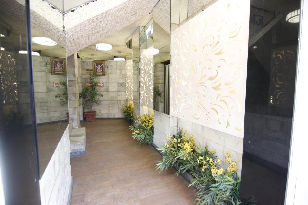 Hotel Tushar Pune Exterior photo