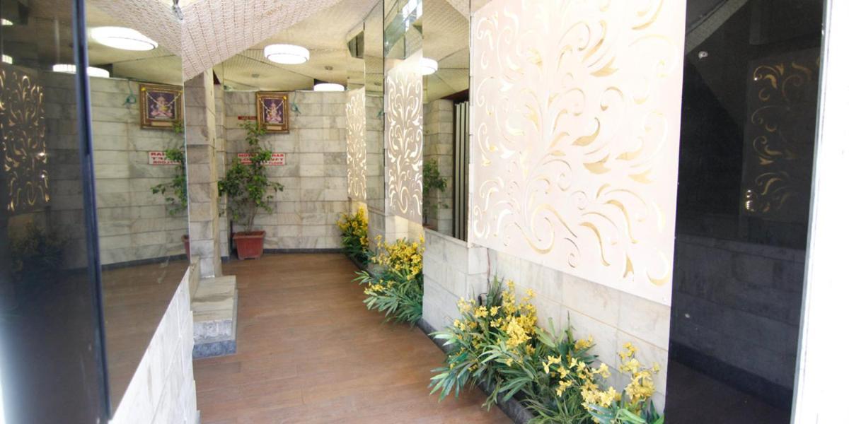 Hotel Tushar Pune Exterior photo