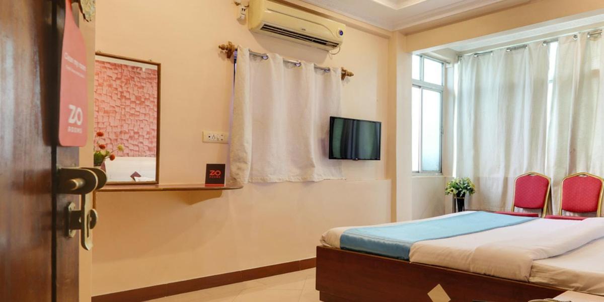 Hotel Tushar Pune Exterior photo