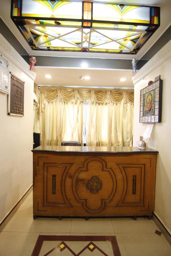 Hotel Tushar Pune Exterior photo